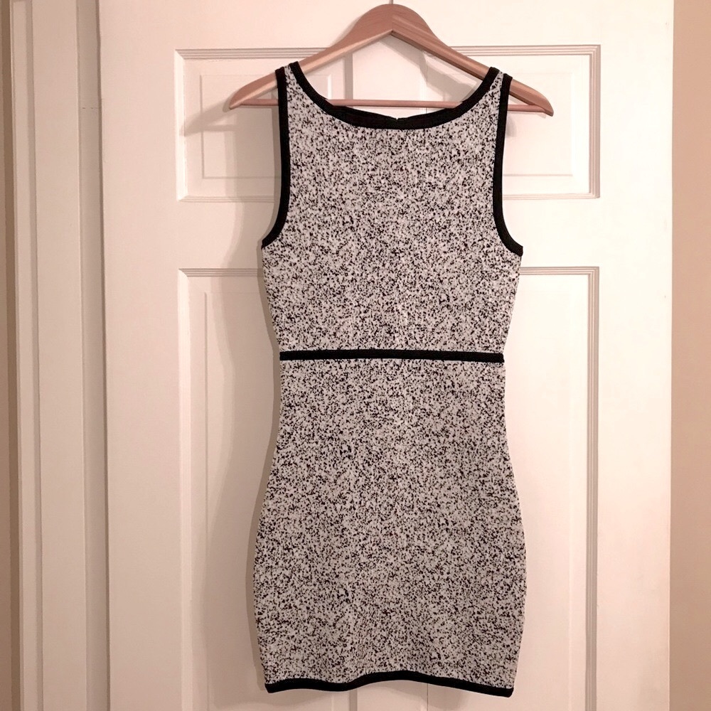 NWT $575 Robert Rodriguez Luxury Designer Black White Grey Bodycon Mini Dress